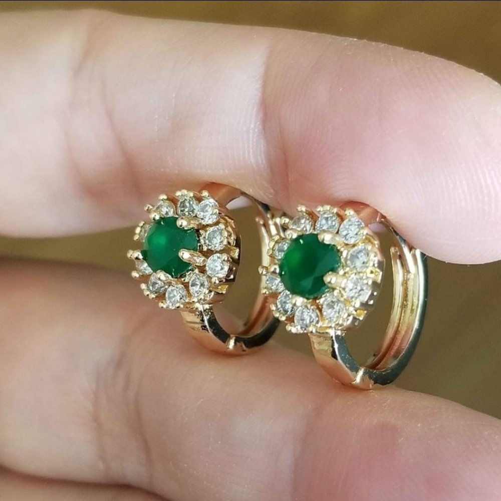 New 18K Gold Plated Round Cut Emerald Diamond Hoop Earrings for Women - Picture 10 of 11